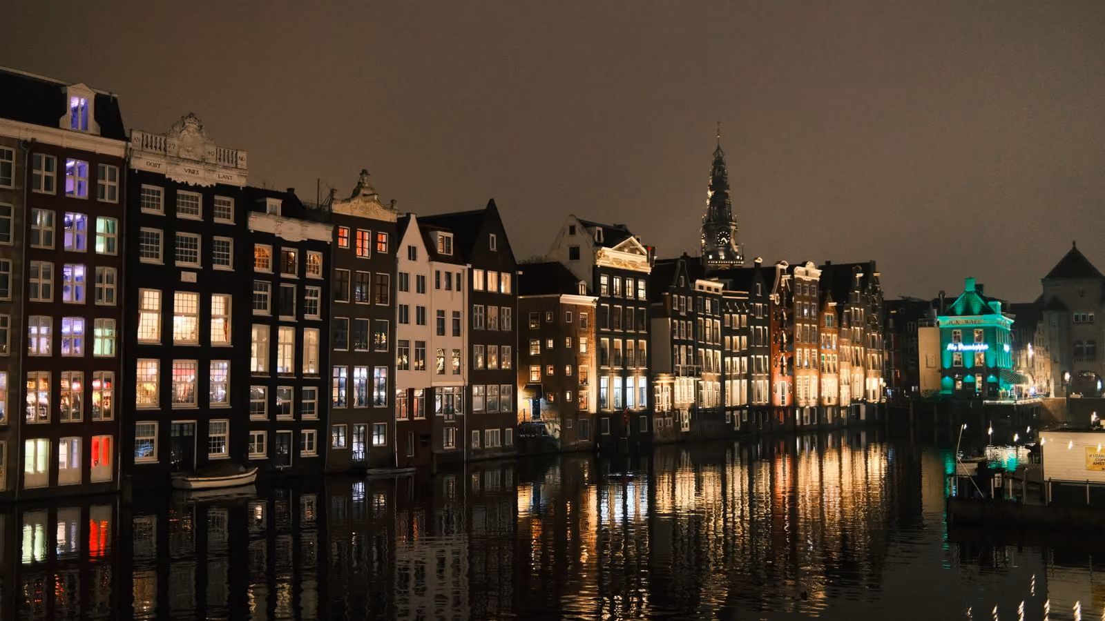 Amsterdam bij nacht